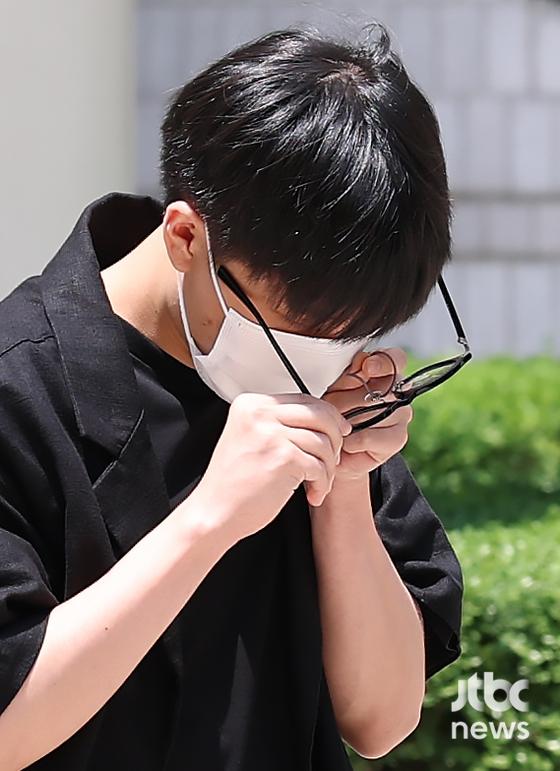 m.entertain.naver.com